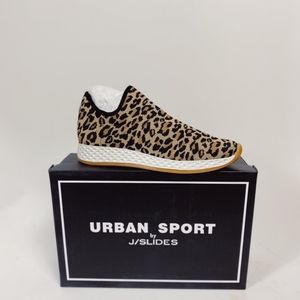 NEW J/SLIDES Leopard Tiger Knit Slip On Sneakers